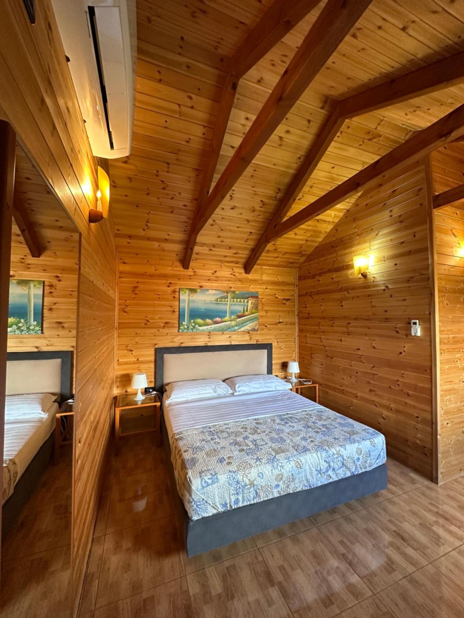 The Mussel House Villa คซามิล ภายนอก รูปภาพ