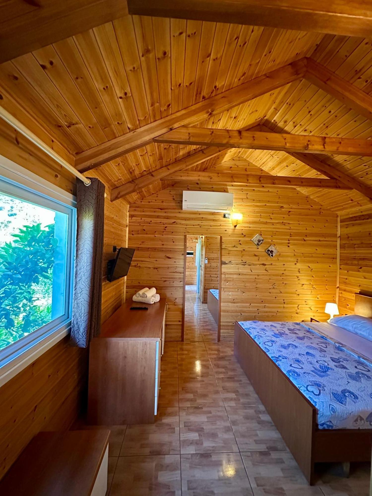 The Mussel House Villa คซามิล ภายนอก รูปภาพ